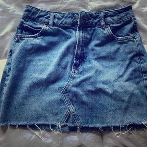 TOPSHOP Denim skirt :)